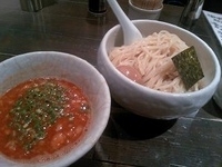 「漬け豚そば 大盛+辛味+味玉」@俺の空 池袋店の写真