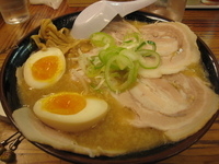 「みそチャーシューめん（ふつう）+味付玉子」@こってりらーめん なりたけ 津田沼店の写真