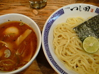 「つけめん（+クーポン味玉）880円」@つじ田 神田御茶ノ水店の写真