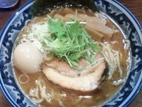 「中華そば（大盛）+味玉（クーポン）」@中華そば 旋の写真