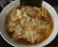 「ワンタンメン+大盛」@よか楼 歌舞伎町店の写真