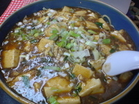 「麻婆麺（汁なし、麺多め、+サービスライス） 700円」@二代目めん家 味味の写真