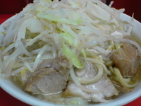 「小ぶた（ヤサイ、ニンニク）700円」@ラーメン二郎 小岩店の写真