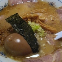 「豚ロースチャーシューめん 680円+煮玉子（クーポン利用）」@中華そば 郷家 天神店の写真