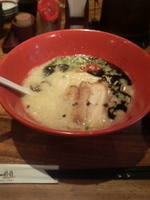 「赤丸新味+替玉」@博多一風堂 池袋店の写真