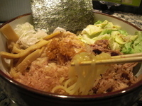 「脂そば600円+キャベツ100円」@元祖脂そば 背脂醤油 のあの写真