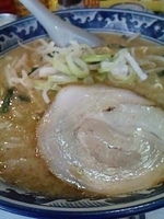 「サービスランチ（味噌ラーメン+餃子）850円」@雷神らーめんの写真