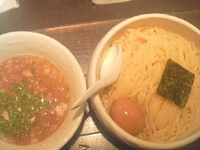 「浸け豚そば+味玉」@俺の空 池袋店の写真