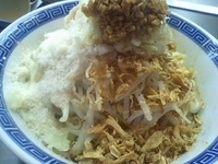 「まぜそば（カレー・チーズ・揚げネギ）800円」@山勝角ふじ 南流山店の写真