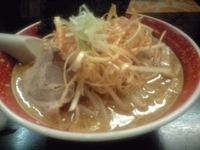 「ネギ味噌ラーメン+味卵（800円+50円）」@うめばち 池袋店の写真
