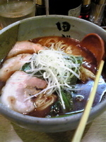 「本家 田ぶしらーめん（麺固め、チャーシュートッピング）」@麺処 田ぶし 横浜店の写真