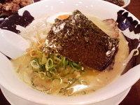 「みそラーメン+唐揚げ」@麺虎の写真