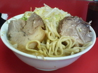 「小ラーメン（ニンニク、野菜）」@ラーメン二郎 千住大橋駅前店の写真