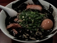 「黒 武骨味玉ら～麺」@麺屋武蔵 武骨の写真