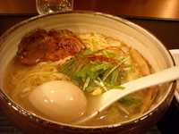 「地鶏魚玉そば（ぼこぼこ麺）、味玉」@麺屋宗 -sou- 高田馬場本店の写真