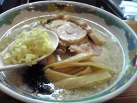 「チャーシュー麺（脂多め・ニンニク多め）+ライス」@特麺コツ一丁ラーメンの写真