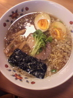 「支那そば 醤油味￥650+半熟煮玉子￥100」@支那そば 晴弘の写真
