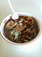 「ラーメン（濃い）」@旭川ラーメン蜂屋本店の写真