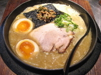 「にぼ味噌玉らーめん」@味噌らーめん 南部の写真