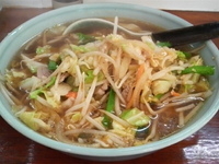 「肉野菜ラーメン」@東華園の写真