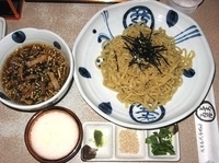 「石臼挽きざるらーめん 850円」@与ろゐ屋の写真