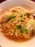 「たっぷり特製海老ワンタン麺（590円）」@円熟屋 本店の写真