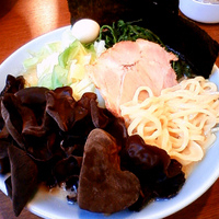 「ラーメン キャベツキクラゲ （650円+50円+50円）」@GO!GO!みなみ家の写真