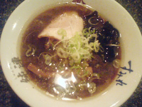 「ミニ正油ラーメン」@らーめんの駅 新横浜ラーメン博物館店の写真