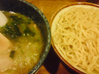 「特製もりそば+チャーシュー2枚+ほうれん草」@めんや 直伝の写真