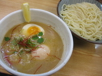 「味玉とり塩つけ麺（あつもり）￥850+中盛（300g）￥0」@常勝軒 前橋総本店の写真