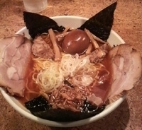 「赤鬼+チャーシュー（耳）+味玉（コブ）」@きくちひろきの写真