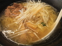 「塩もつそば（790円）」@もつの屋の写真