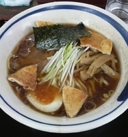 「焦がし醤油らーめん」@らーめん うさぎやの写真