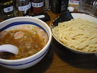 「チャーシューつけめん。中盛300g（850円）」@大勝軒 十五夜 新宿御苑店の写真