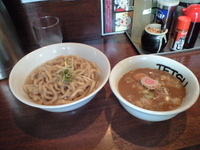 「強麺あつもり（750円）+味玉（100円）」@つけめんTETSU 千駄木本店の写真