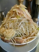 「らーめん（全マシ）」@らーめん大 池袋店の写真