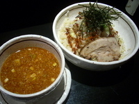 「辛肉ミソのつけ汁ソバ」@濃厚つけ汁ソバ FRIDAY 勝田店の写真