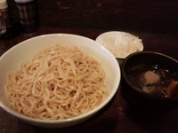 「つけ麺大盛ランチサービス730円+半ライス100円」@中田兄弟の写真