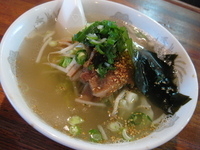 「塩ラーメン￥590」@八洲ラーメンの写真