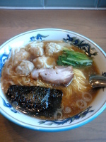 「ワンタン麺:800円」@松波ラーメン店の写真