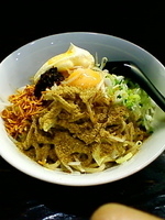 「まぜそば」@豚骨醤油 蕾の写真