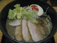 「こってりしろ八麺（880円）」@旬麺しろ八の写真