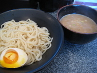 「濃厚 鶏白湯つけ麺」@吟醸らーめん 久保田 本店の写真