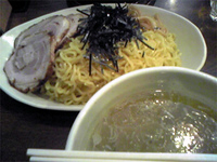 「塩つけ麺大盛、チャーシュートッピング」@ラーメン食堂 粋な一生の写真