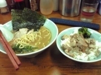 「ラーメン（並）」@横浜ラーメン 武蔵家 成増店の写真