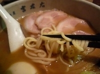 「らーめん（700円）+味玉（100円）+チャーシュー（300円）」@麺屋吉左右の写真