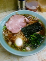 「ラーメン 醤油 細麺」@支那そば屋 龍（Ron）の写真