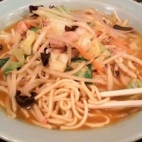 「カレーちゃんぽん+大盛+自家製チャーシュー飯」@ちゃんぽん浪漫食堂 新子安店の写真