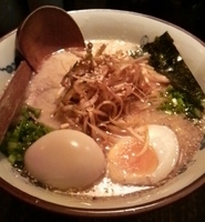 「ネギ玄屋ラーメン+味玉」@ニューラーメン専門店 玄屋の写真