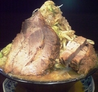 「野菜ラーメン大盛り（300g）+チャーシュー」@麺屋 一心の写真